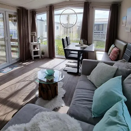 Cs 9 - Callassande Шале Каллантсог